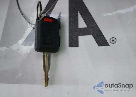 2017 Mitsubishi Mirage G4 Es z USA, uszkodzony, nr VIN ML32F3FJ8HHF15453